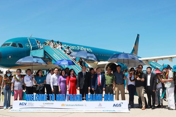 Du lịch Nha Trang - Khánh Hòa phục hồi và sôi động trở lại - Anh 1