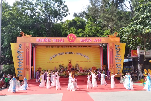 Đặc sắc Lễ hội bánh chưng, bánh giầy ở vùng biển Sầm Sơn - Anh 2