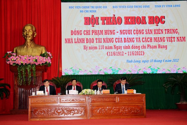 Hội thảo khoa học “Đồng chí Phạm Hùng – Người cộng sản kiên trung, nhà lãnh đạo tài năng của Đảng và cách mạng Việt Nam” - Anh 1