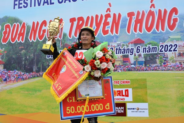 Chung kết Giải đua ngựa độc đáo trên cao nguyên Bắc Hà - Anh 1