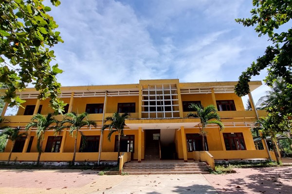 Quảng Ngãi​​​​​​​: Chưa có chuyện tháo dỡ điểm trường THCS Mỹ Long An - Anh 1