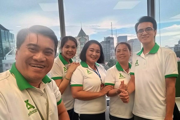 Phòng Call Center tại Bảo hiểm AAA: Nơi có những tinh thần phi thường vượt mọi thử thách - Anh 1