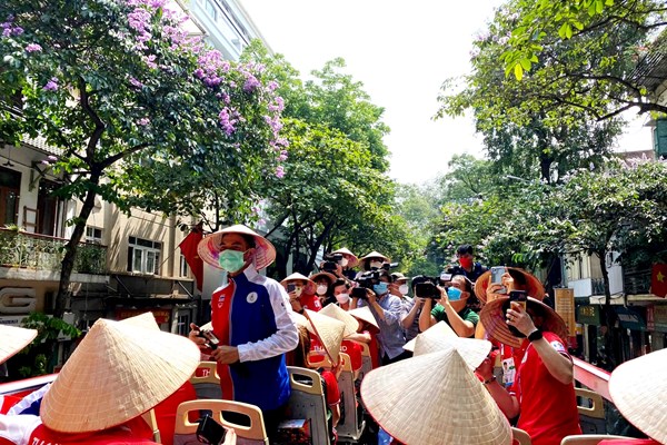 Hà Nội cần tập trung phát huy những yếu tố riêng để phát triển du lịch - Anh 1