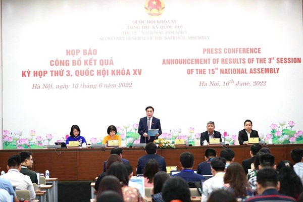 Quốc hội ngày càng công khai, minh bạch, gần gũi với cử tri và Nhân dân - Anh 3