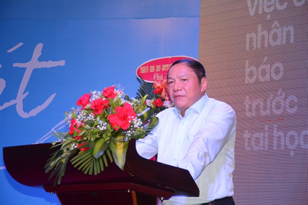 Bộ VHTTDL sẽ đồng hành cùng Hội Nhà văn và những cây bút trẻ để gặt hái thành quả xứng đáng trên “cánh đồng chữ nghĩa” - Anh 4