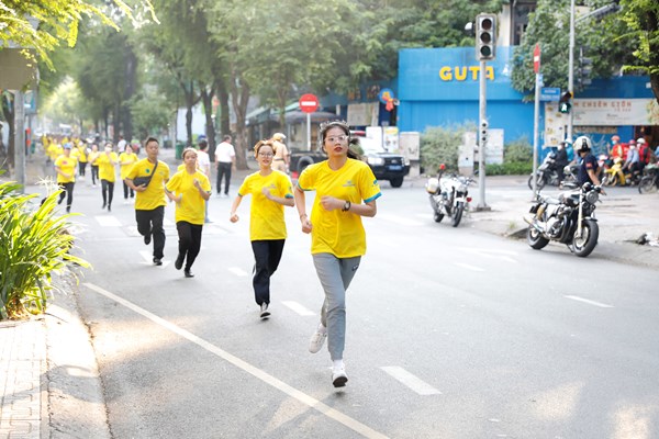 Gần 2.000 vận động viên tham gia giải Việt dã truyền thống 2022 - Anh 2