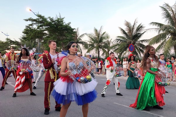 Đặc sắc Lễ hội Carnival Sầm Sơn 2022 - Anh 5