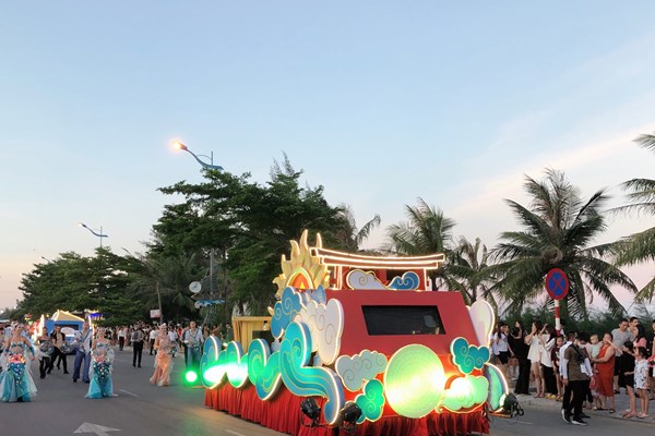 Đặc sắc Lễ hội Carnival Sầm Sơn 2022 - Anh 7