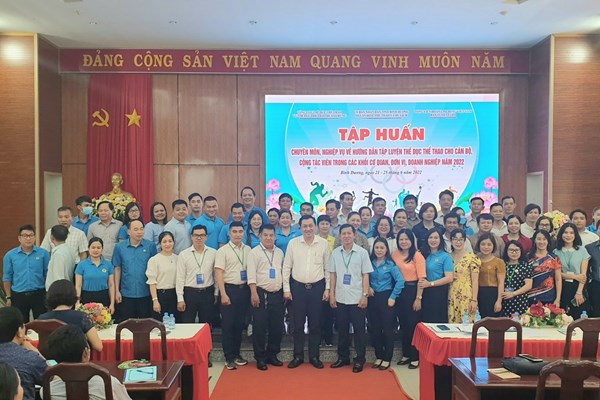 Tập huấn phương pháp tổ chức luyện tập thể dục thể thao cho công nhân viên chức lao động - Anh 2