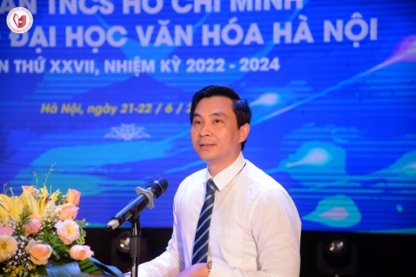 Phát huy tinh thần, trí tuệ của tuổi trẻ Trường Đại học Văn hóa Hà Nội - Anh 2