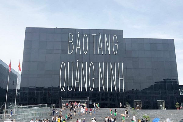 Từ 1.7, Quảng Ninh dừng giảm 50% giá vé một số điểm tham quan - Anh 1