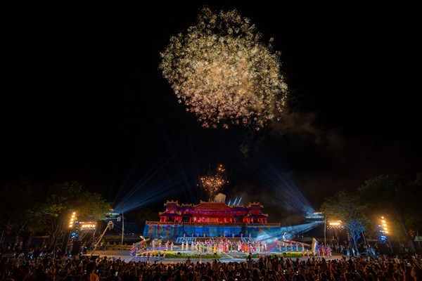 Đặc sắc chương trình nghệ thuật khai màn Tuần lễ Festival Huế 2022 - Anh 6