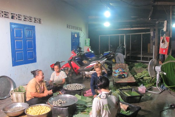 Bản Xiêng Vang nhớ bác Hồ - Anh 1