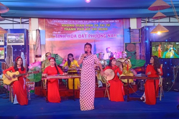 Xây dựng môi trường văn hóa cơ sở: Đáp ứng yêu cầu phát triển bền vững đất nước - Anh 2