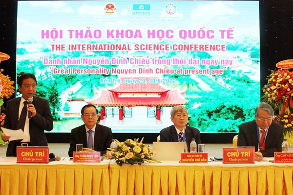 Khẳng định tầm vóc danh nhân Nguyễn Đình Chiểu - Anh 2