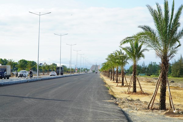 Để Quảng Nam và vùng Bắc Trung Bộ, Duyên hải Trung Bộ phát triển nhanh, bền vững - Anh 3