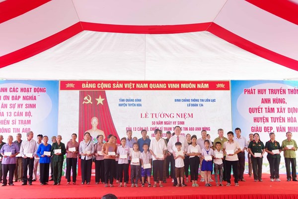 Tưởng niệm 50 năm Ngày hy sinh của 13 cán bộ, chiến sĩ Trạm thông tin A69 - Anh 5