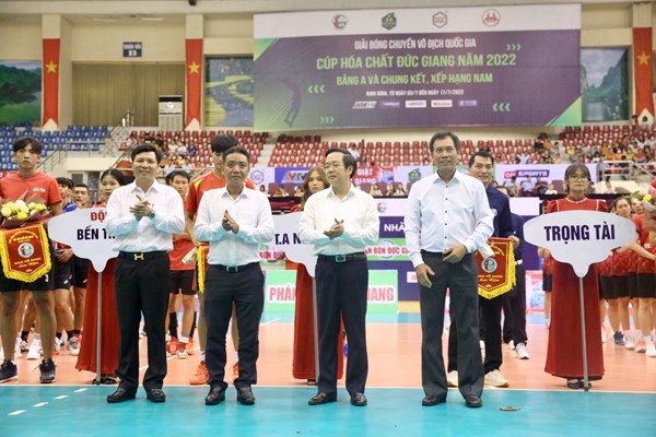 Khai mạc Giải bóng chuyền vô địch quốc gia 2022 - Anh 2