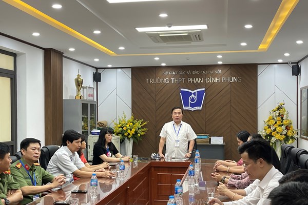 Đề thi gốc đã được chuyển đến các Hội đồng thi - Anh 1