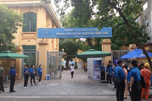 Thí sinh bắt đầu ngày thi đầu tiên kỳ thi tốt nghiệp THPT năm 2022 - Anh 9