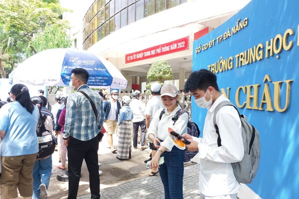 Đà Nẵng: Hơn 12.600 thí sinh hoàn thành môn thi đầu tiên - Anh 2
