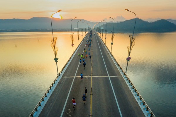 Hải Giang thúc đẩy Quy Nhơn thành trung tâm kinh tế biển quốc gia - Anh 1