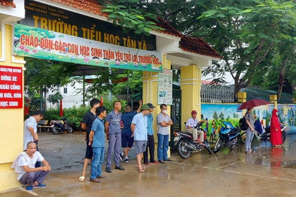 Đồng hành cùng con… - Anh 1