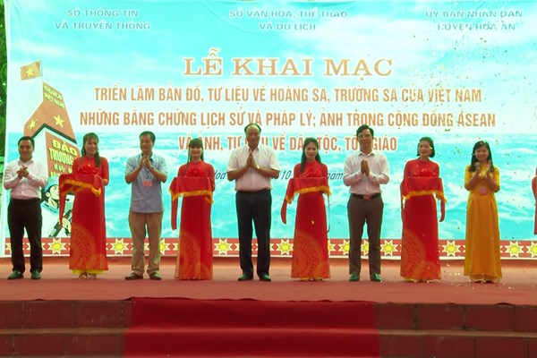 Cao Bằng: Triển lãm ảnh, tư liệu lịch sử về Hoàng Sa, Trường Sa - Anh 1