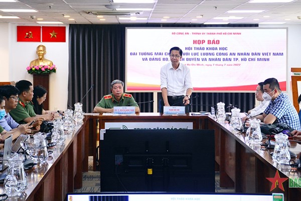 Hội thảo khoa học kỷ niệm 100 năm ngày sinh Đại tướng Mai Chí Thọ - Anh 1