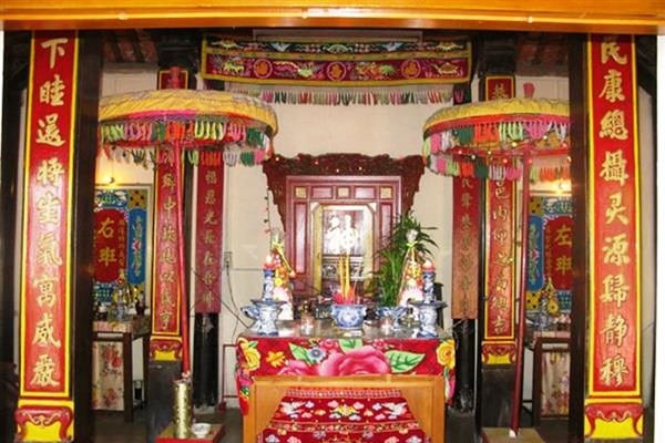 Bảo tồn phát huy giá trị di tích miếu thờ Bình Tây Đại tướng Trịnh Phong - Anh 3