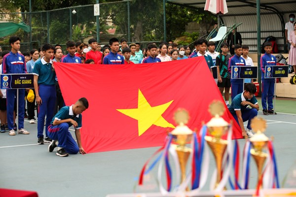Hơn 100 VĐV tham dự Giải quần vợt vô địch đồng đội trẻ quốc gia 2022 - Anh 1