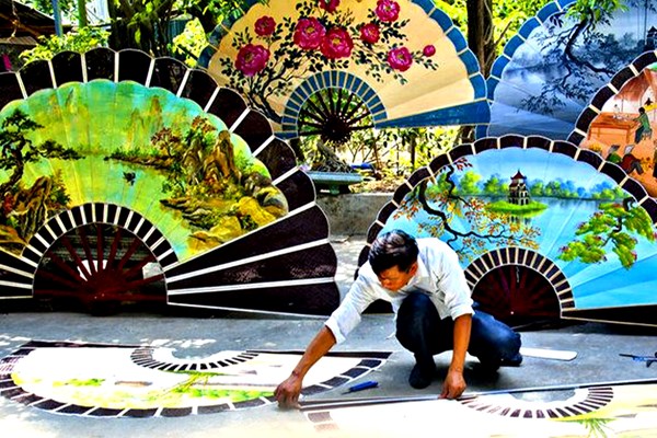 Bảo tồn các giá trị văn hóa làng nghề gắn với phát triển kinh tế du lịch - Anh 5