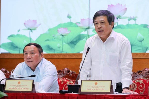 Lần đầu tiên lãnh đạo Bộ VHTTDL đối thoại với thủ trưởng các đơn vị trực thuộc Bộ - Anh 5
