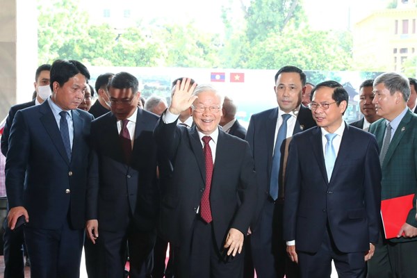 Mối quan hệ Việt - Lào trở thành tài sản vô giá,  