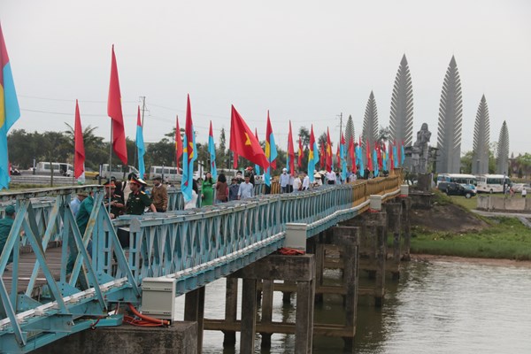 Không tham quan vẫn được đến thăm di tích cầu Hiền Lương - Anh 2