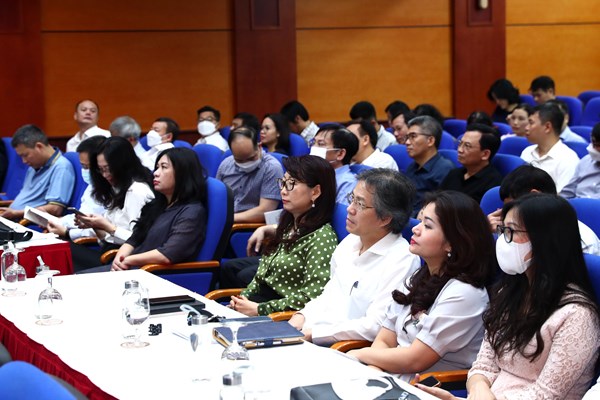 Hội nghị toàn quốc nghiên cứu, học tập, quán triệt Nghị quyết Hội nghị Trung ương 5, khóa XIII - Anh 4