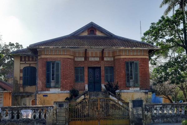 “Thần đèn” Nguyễn Văn Cư sẽ thực hiện di dời biệt thự cổ 26 Lê Lợi, Huế - Anh 1