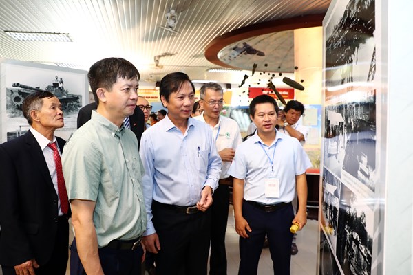 Khai mạc Triển lãm “Quảng Trị - Điểm đến của ký ức” - Anh 6