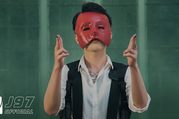 Sao Việt dính bê bối: Lặng thinh, chờ đợi rồi quay lại? - Anh 1