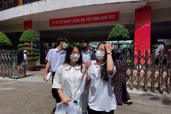 Đà Nẵng  có 12 học sinh đạt 9,25 điểm môn Ngữ văn - Anh 1