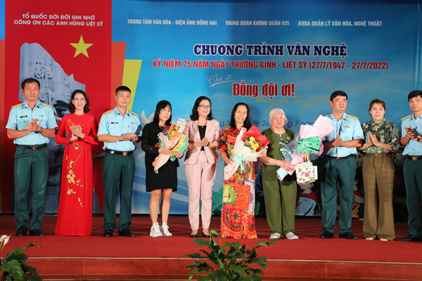 Xúc động đêm tri ân 'Đồng đội ơi! những năm tháng bất tử' - Anh 3