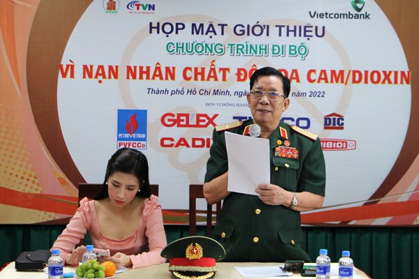 TP.HCM: Đi bộ đồng hành “Vì nạn nhân chất độc da cam/dioxin” - Anh 1