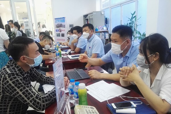 Hà Nội kết nối cơ hội việc làm cho người lao động xuất khẩu trở về nước - Anh 1