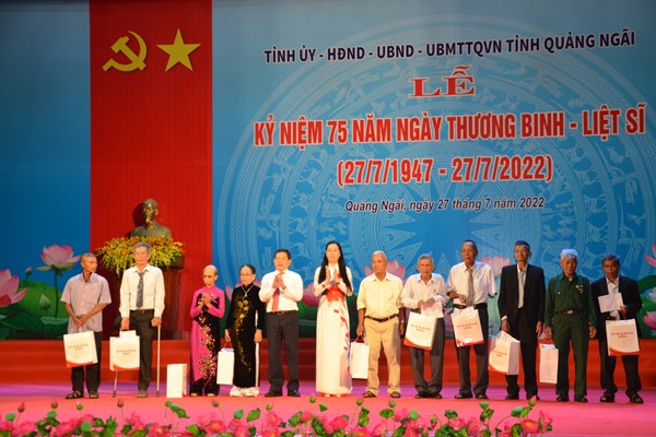 Quảng Ngãi: Chăm lo gia đình chính sách, người có công với cách mạng - Anh 5