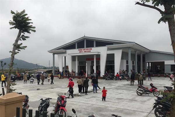 Những điểm sáng trong xây dựng môi trường văn hóa cơ sở - Anh 2