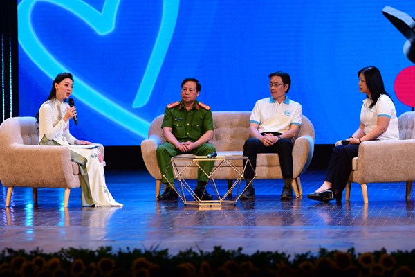 Việt Nam quyết tâm ngăn chặn nạn mua bán người - Anh 3