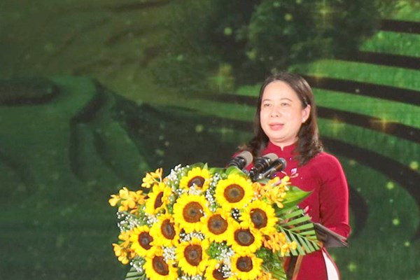 Rực rỡ sắc màu chương trình nghệ thuật