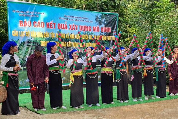 Bảo tồn giá trị văn hóa truyền thống phục vụ phát triển bền vững vùng đồng bào dân tộc thiểu số - Anh 3