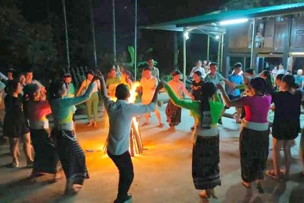 Đồng bào dân tộc Thái ở Thanh Hóa phát triển du lịch từ bản sắc văn hóa - Anh 2