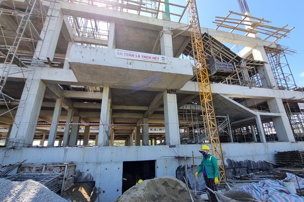 Huyện đảo Lý Sơn đẩy nhanh tiến độ các dự án quan trọng trở thành hạt nhân phát triển du lịch biển, đảo - Anh 2